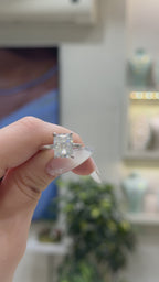 Taşlı Montür Radiant Mozanit Tektaş Yüzük