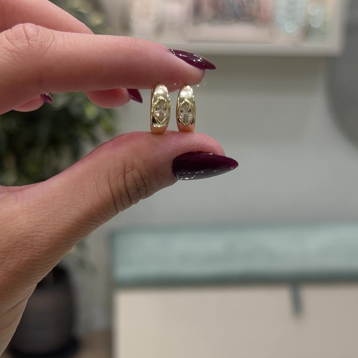 Markiz Stone Halka Küpe