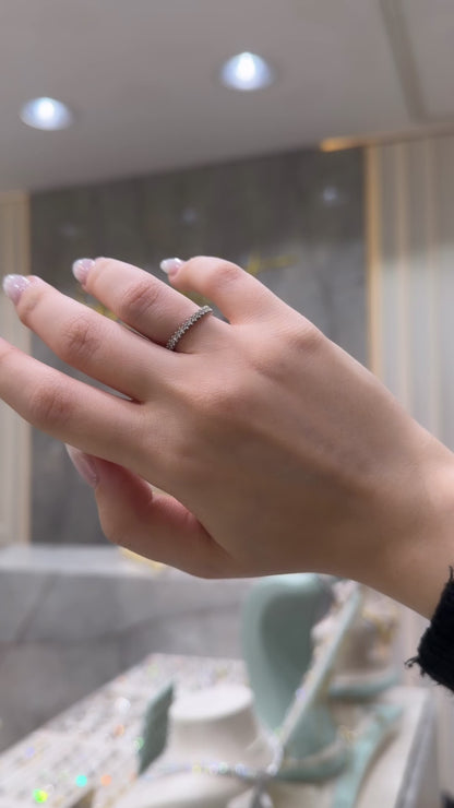 Small Stone Prong Tamtur Ring