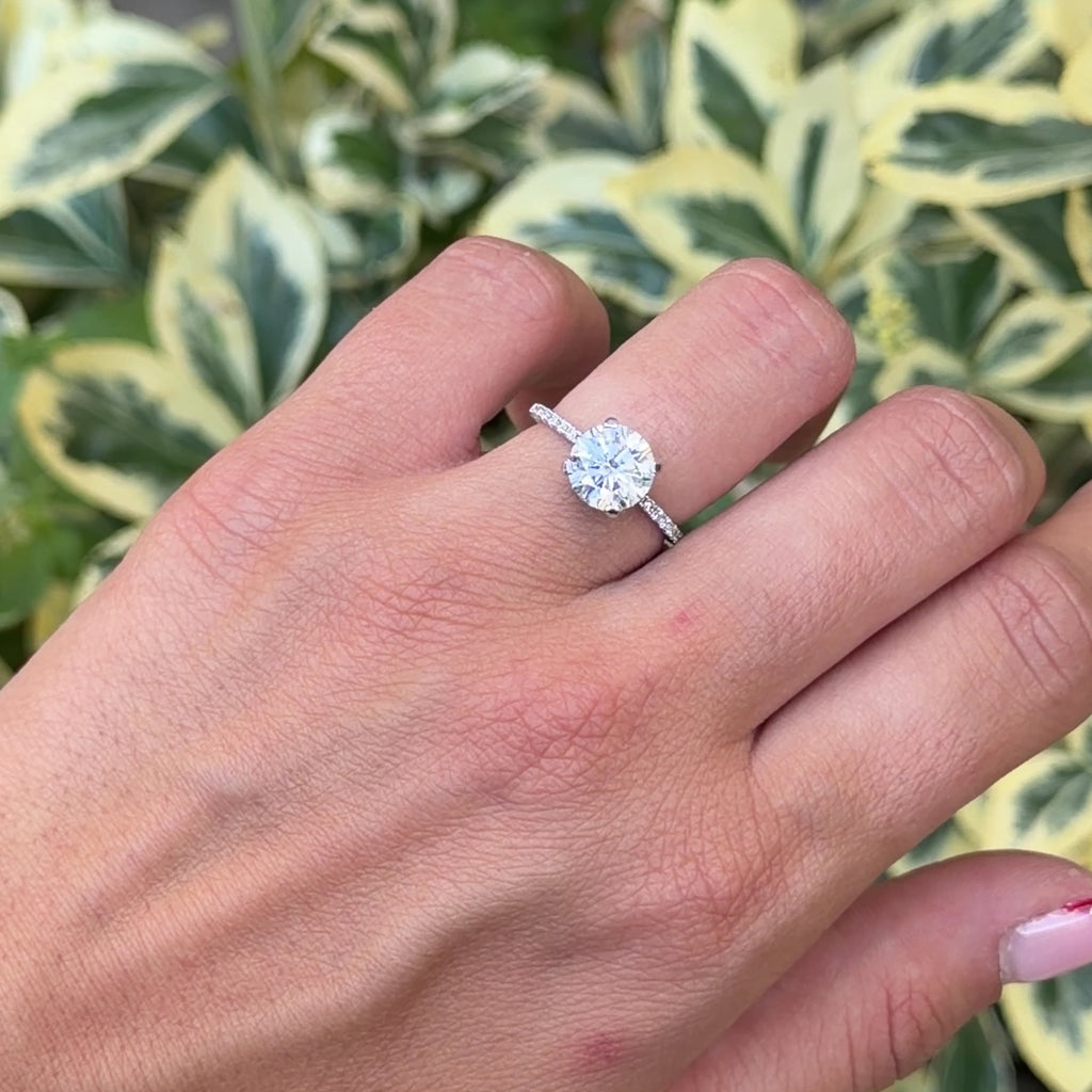 14K İki Karat Mozanit Kolu Taşlı Tektaş Yüzük