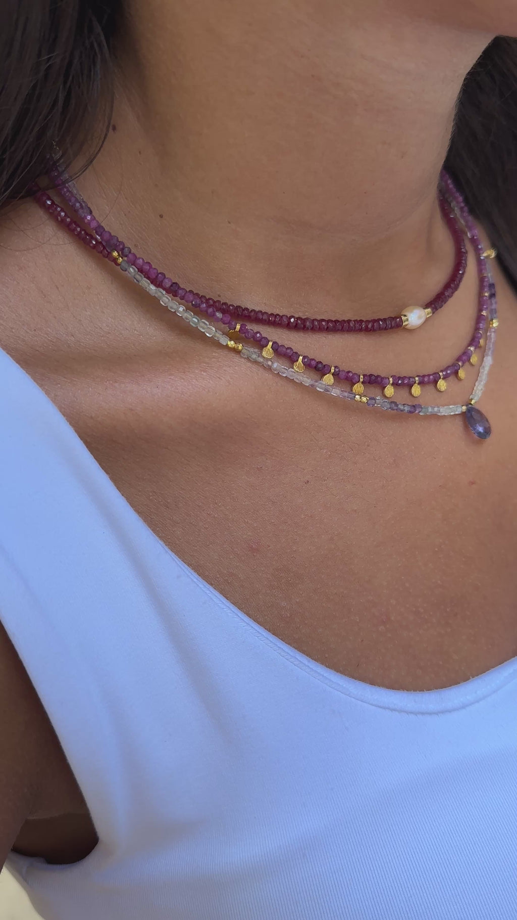 Ortası İncili Yakut Kolye