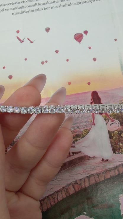 Three mm waterway bracelet