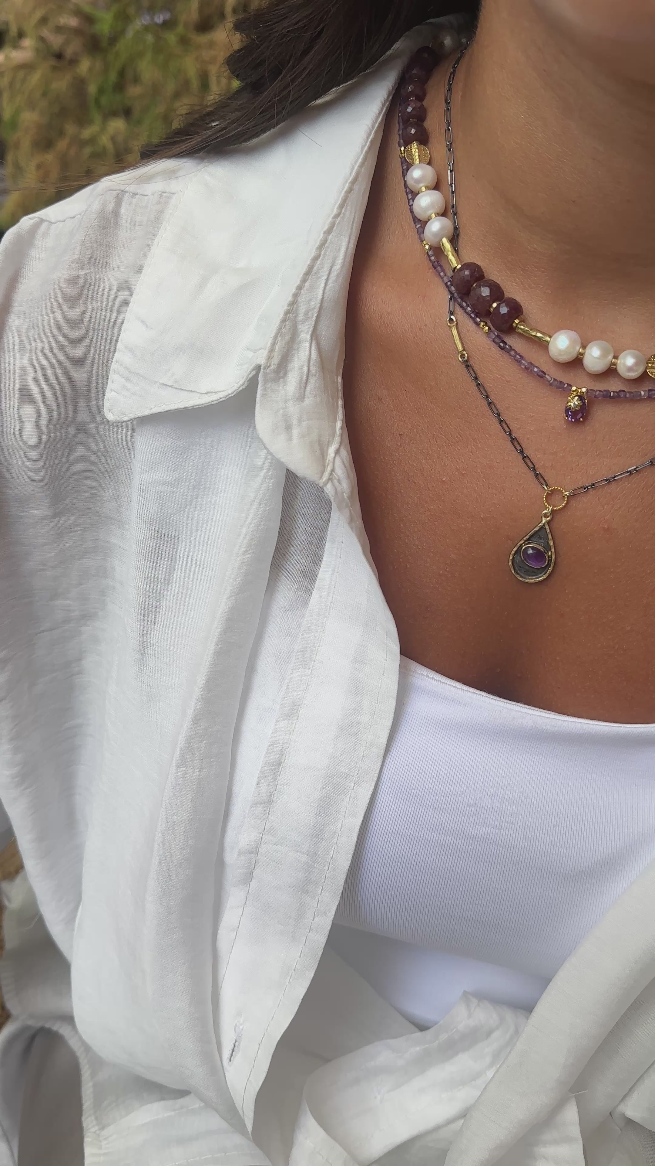 Çubuk Gold Detaylı İnci Yakut Taşlı Kolye