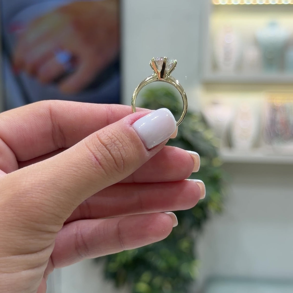 14K 4 Karat Mozanit 6 Tırnak Tektaş Yüzük