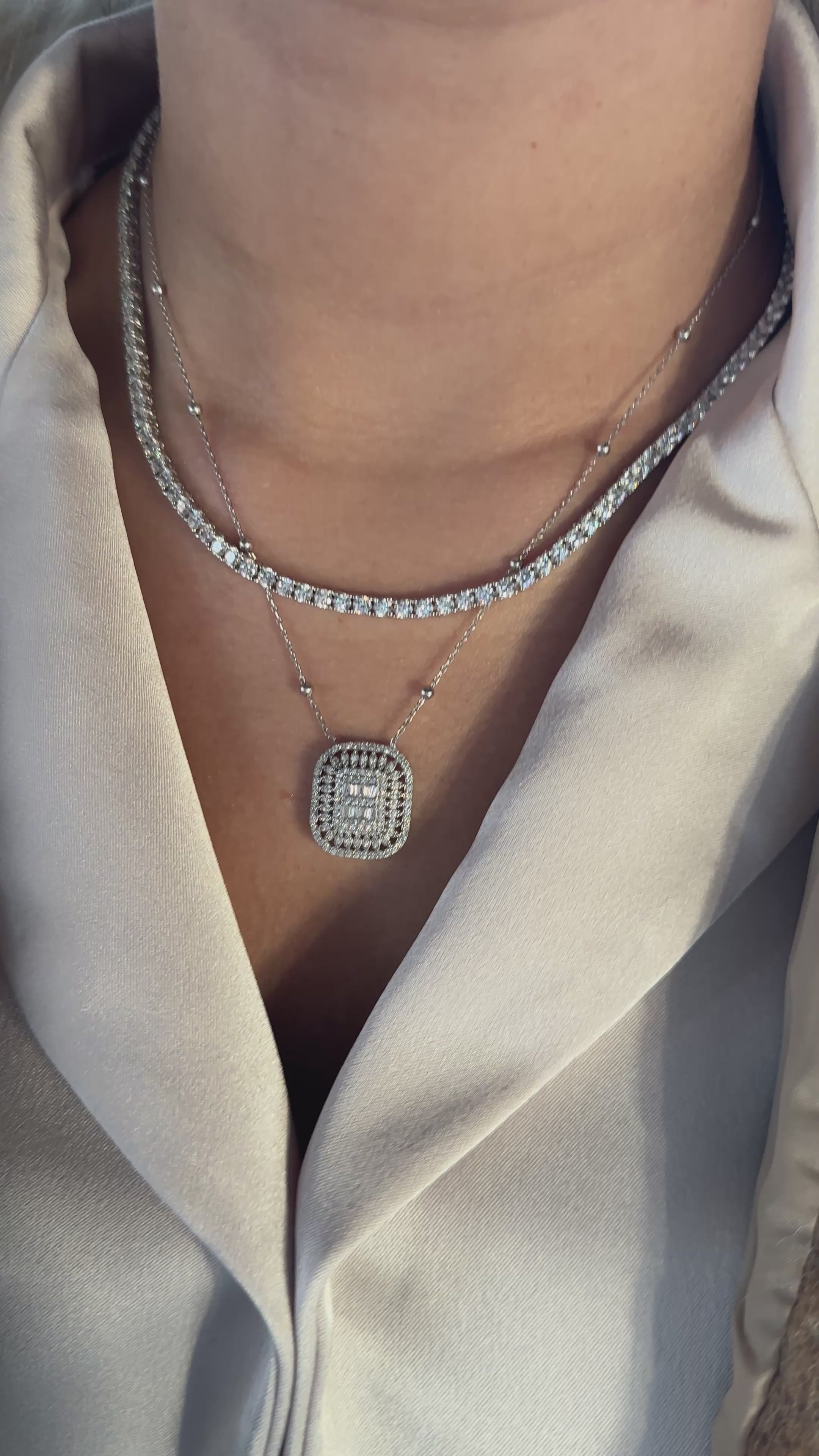 Tasarım Baget Kolye