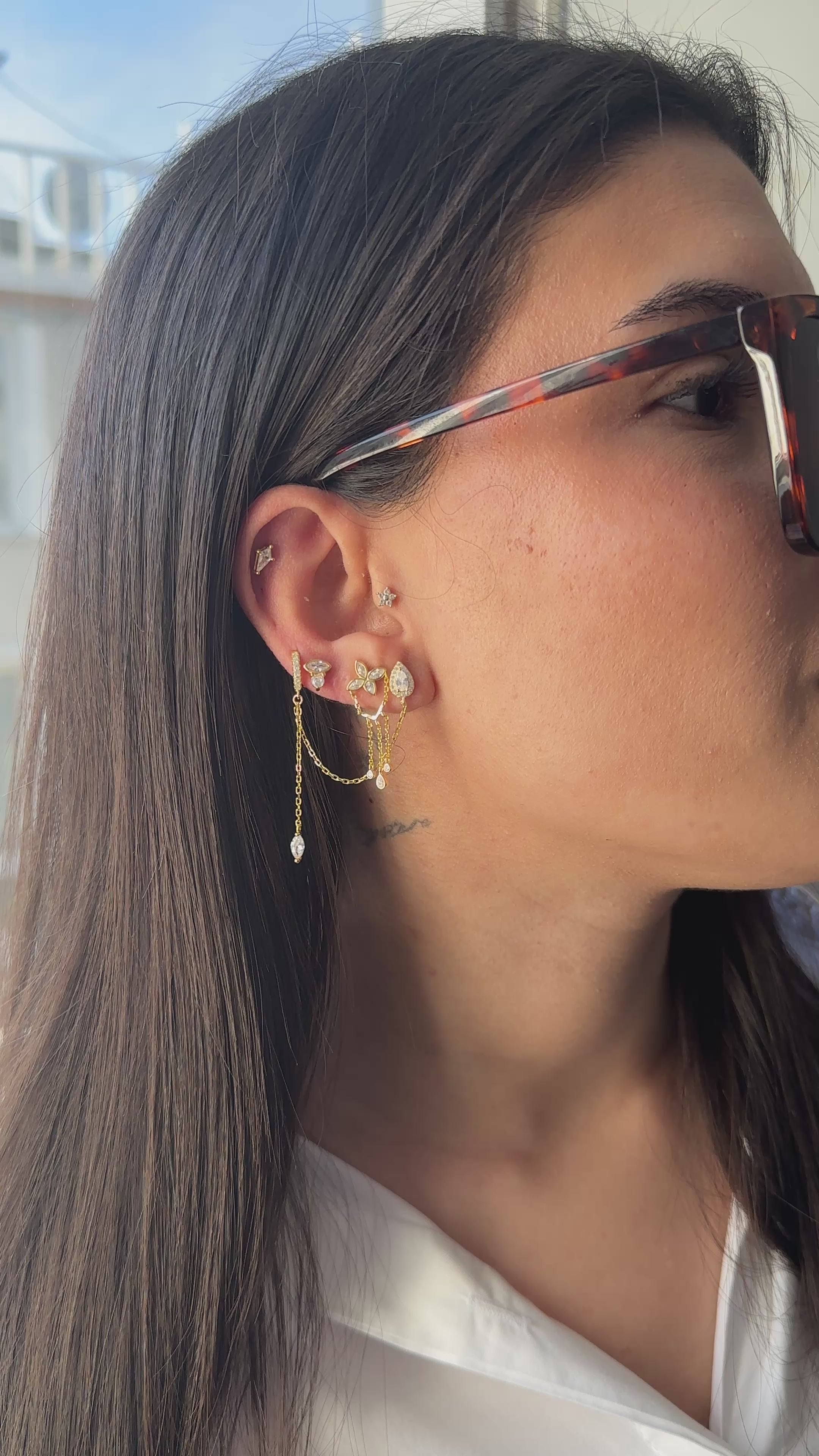 Damla Taş Chain Küpe