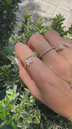 Üçgen Taşlı Şahmeran