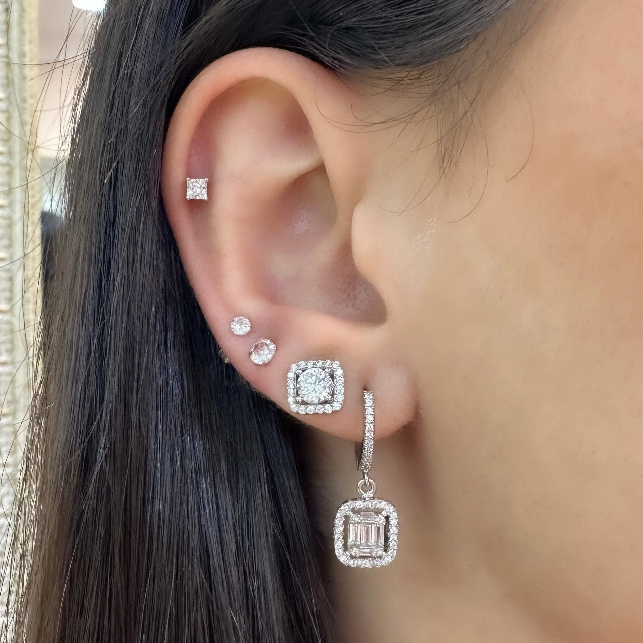 Sallantılı Baget Küpe